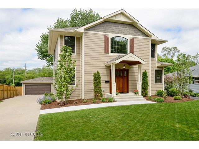 558 Glendale Ave., Glen Ellyn, IL 60137