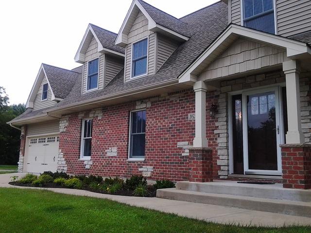 1655 Sherman Ave., Geneva, IL 60134