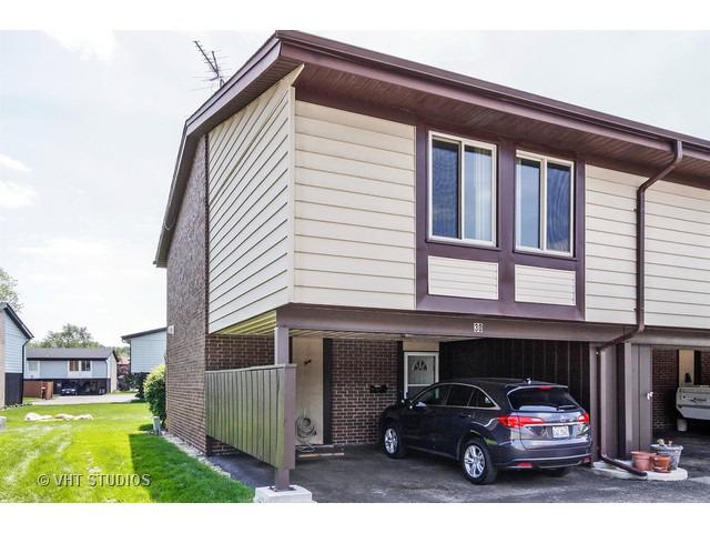 30 Cour Versaille, Palos Hills, IL 60465