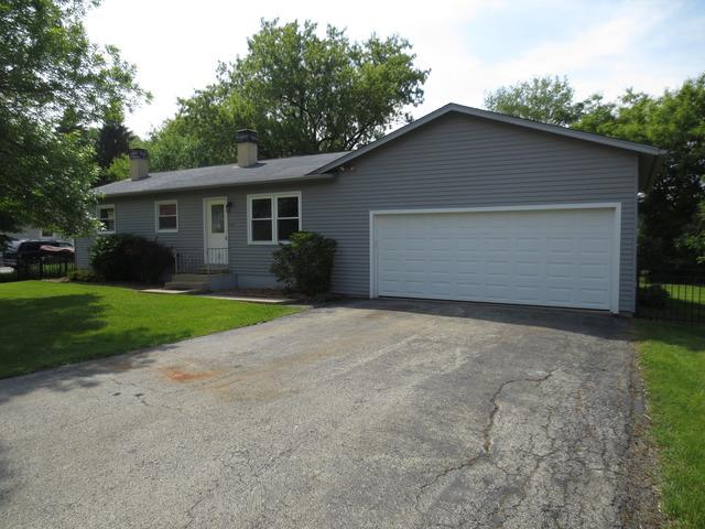404 Alpine Dr., Round Lake, IL 60073