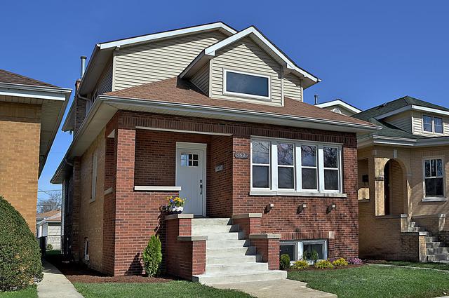 3827 N Panama Ave., Chicago, IL 60634