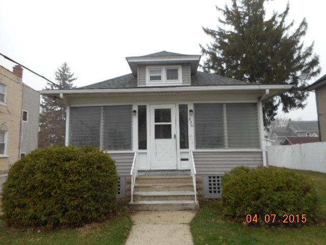 536 Simms St., Aurora, IL 60505