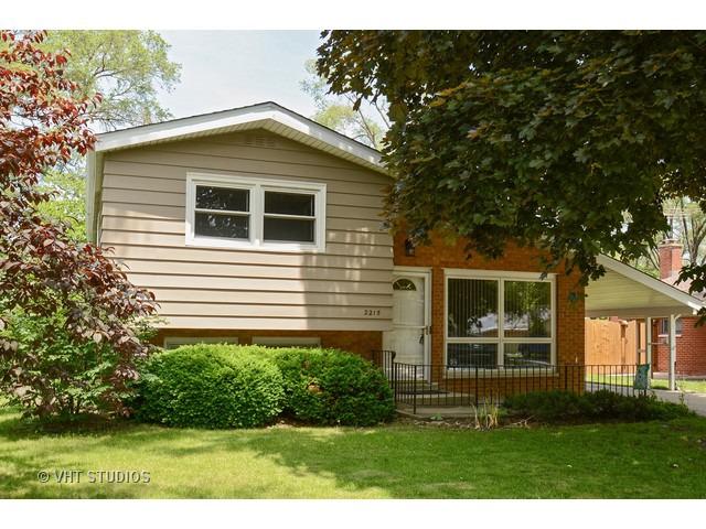 2215 St Francis Ave., Joliet, IL 60436