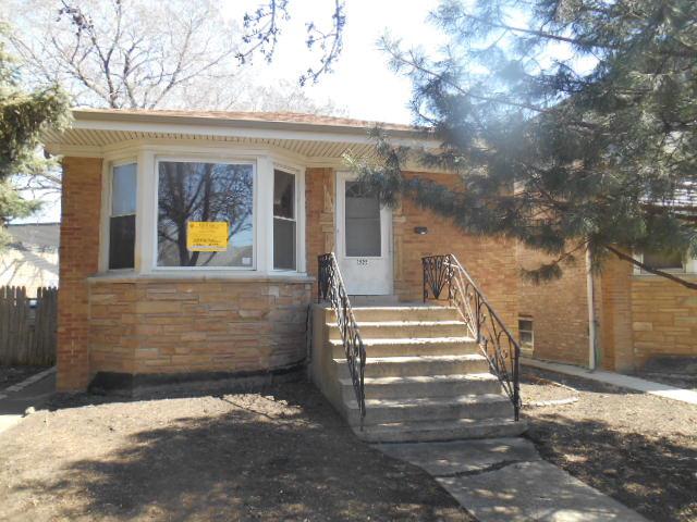 5225 N Neenah Ave., Chicago, IL 60656