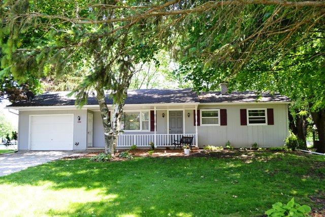 648 Lasalle Dr., Lake Holiday, IL 60552