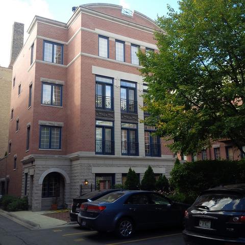 710 N Orleans St. #A, Chicago, IL 60654