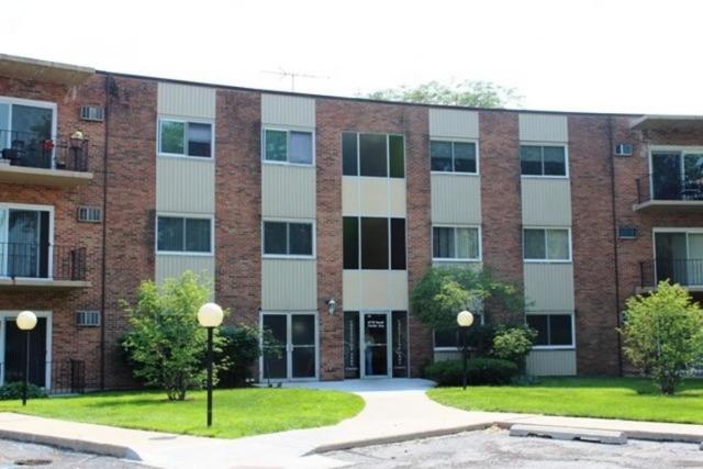 9716 Karlov Ave. #301, Oak Lawn, IL 60453