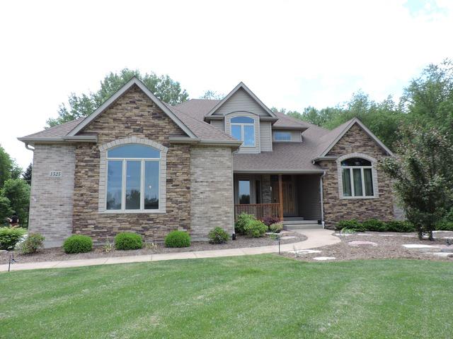 1525 Tesla Ct., Sycamore, IL 60178
