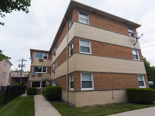 5440 W Higgins Ave. #3B, Chicago, IL 60630