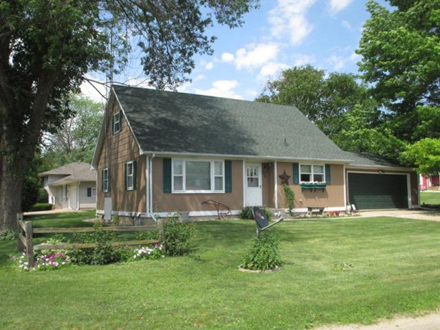302 Wade Dr., Lamoille, IL 61330