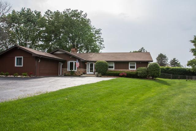 1226 Thornwood Dr., Schaumburg, IL 60193