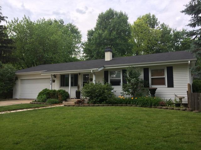 1410 Moore Ave., St. Charles, IL 60174