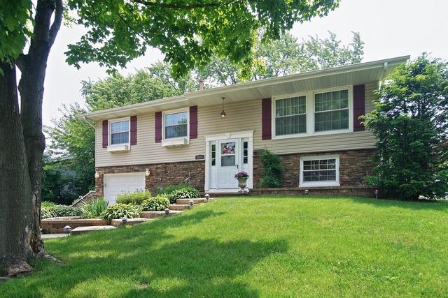 1675 Kingsdale Rd., Hoffman Estates, IL 60169