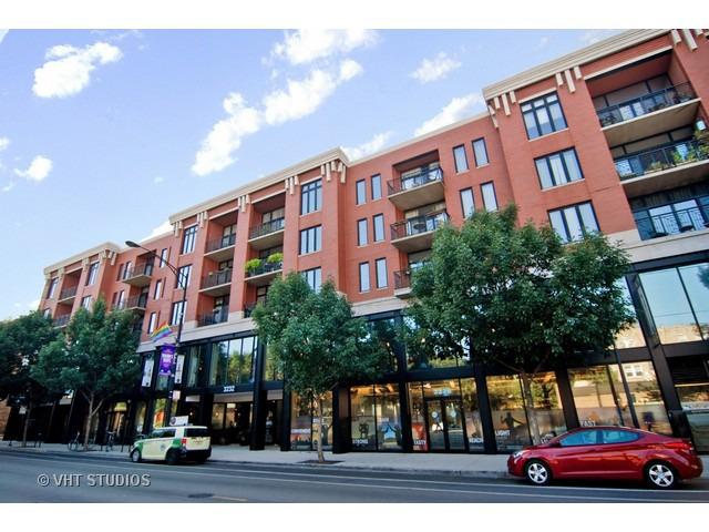 3232 N Halsted St. #D305, Chicago, IL 60657