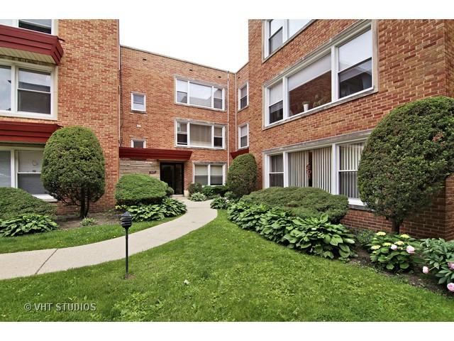 8033 Kenton Ave. #1W, Skokie, IL 60076