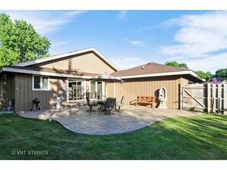 18698 W Brooke Ave., Grayslake, IL 60030