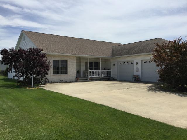 722 S Hanson Dr., Watseka, IL 60970