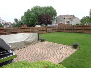 861 Tallgrass Dr., Bartlett, IL 60103