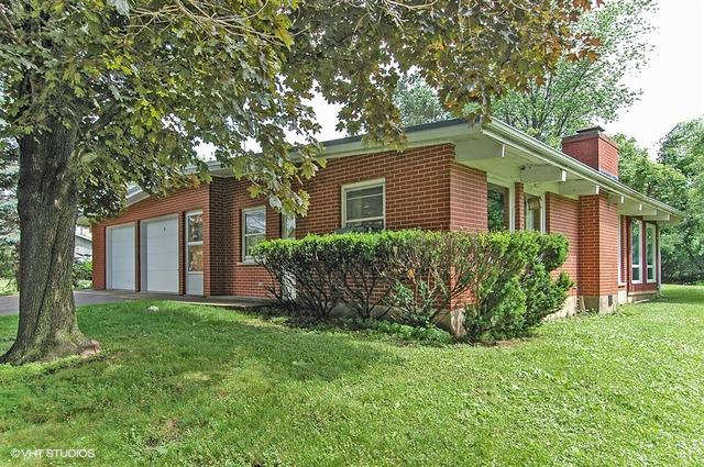 4 Maiden Ln., East Dundee, IL 60118