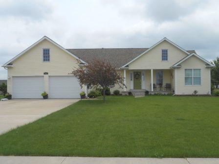 720 S Jackson St., Gardner, IL 60424