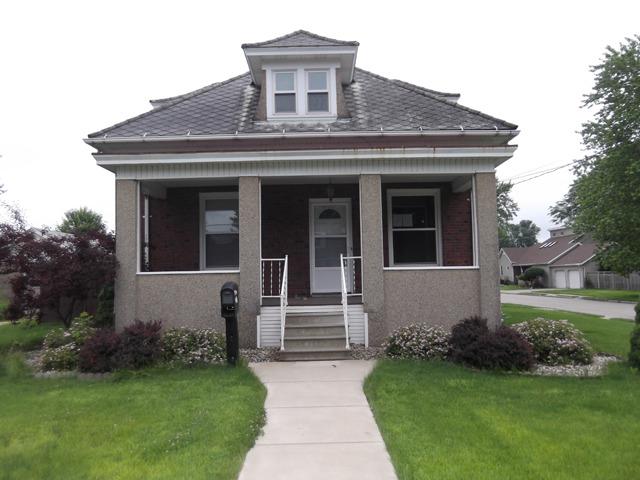 2028 9th St., Peru, IL 61354