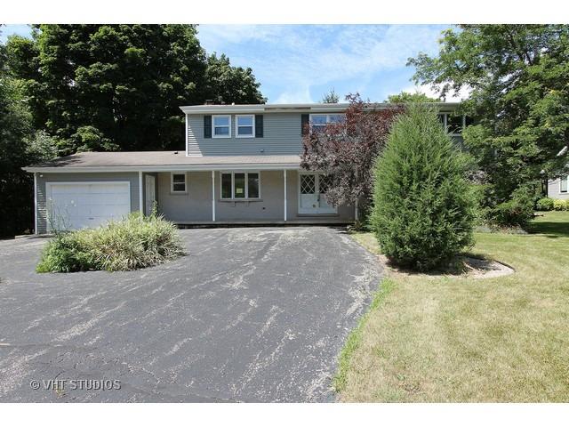 702 N Maple St., Prospect Heights, IL 60070