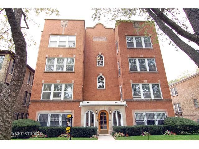 7448 N Claremont Ave. #1S, Chicago, IL 60645