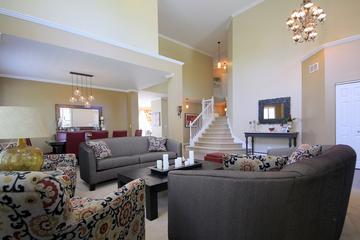 350 E Colonial Dr., Vernon Hills, IL 60061