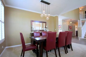 350 E Colonial Dr., Vernon Hills, IL 60061