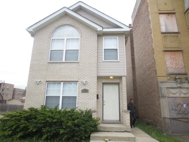 4223 W Grenshaw St., Chicago, IL 60624