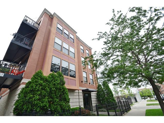 3944 N Claremont Ave. #205, Chicago, IL 60618