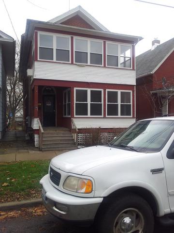 18 S West St., Aurora, IL 60505