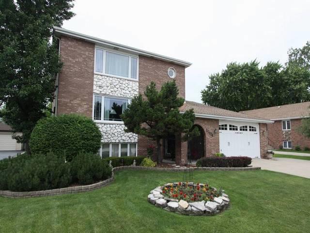 11124 S Helena Dr., Palos Hills, IL 60465