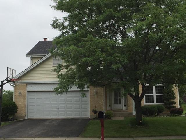 1899 Lucille Ln., Hanover Park, IL 60133