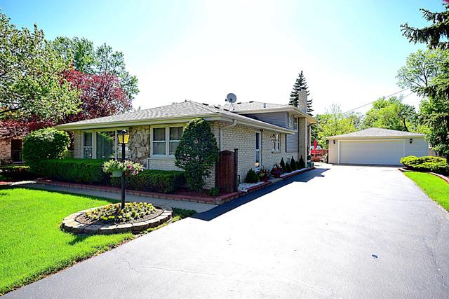 250 N Lee St., Mount Prospect, IL 60056