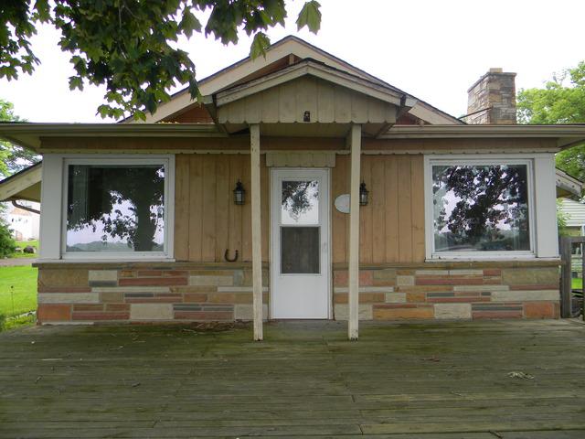 2520 S Scheid Ln., Mchenry, IL 60051