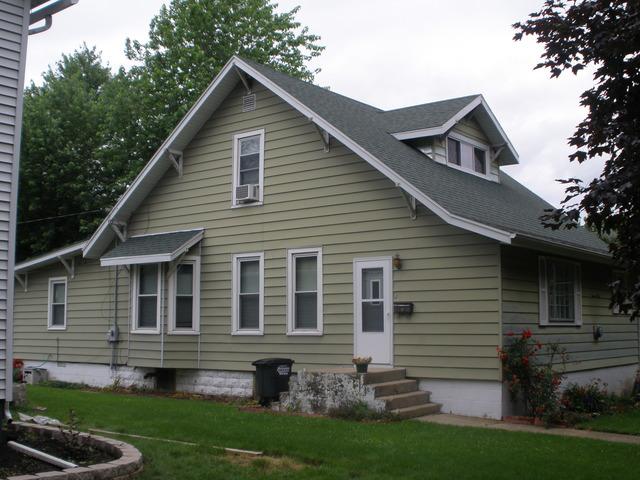 1106 4th Ave., Mendota, IL 61342