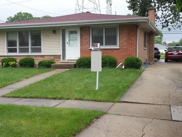 6740 Hazel St., Morton Grove, IL 60053
