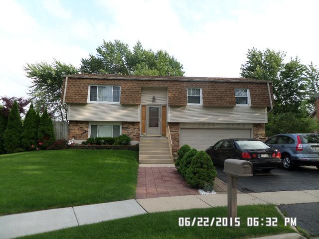 191 Bloomingdale Ct., Glendale Heights, IL 60139