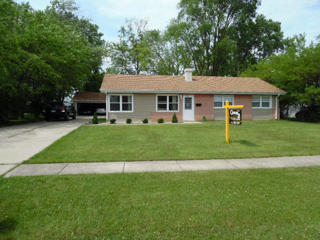 270 Navajo Ln., Hoffman Estates, IL 60169