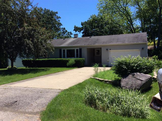1915 W Indian Ridge Dr., Mchenry, IL 60051