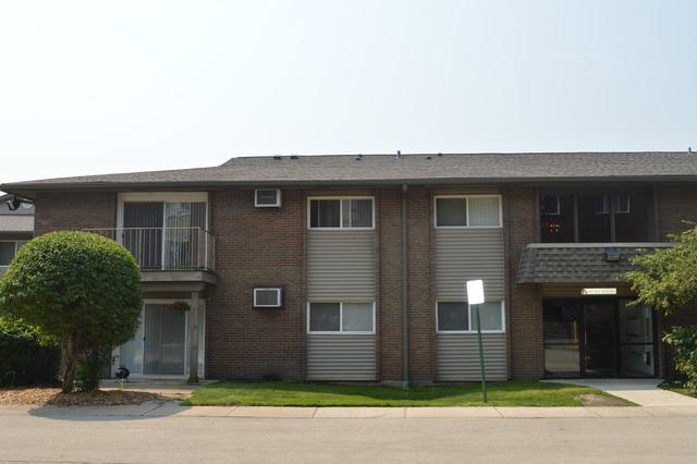 2301 Beau Monde Ter. #202, Lisle, IL 60532