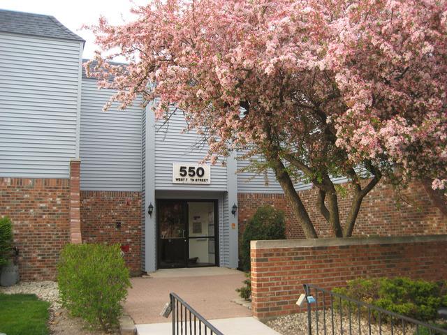 550 75th St. #103, Downers Grove, IL 60516