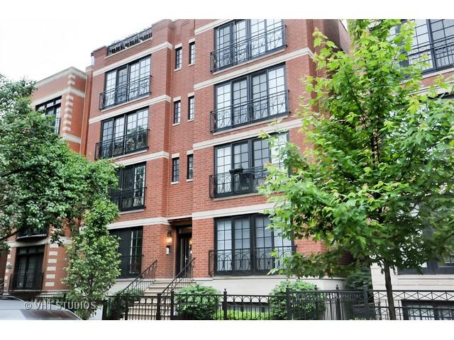 855 W Buckingham St. #4W, Chicago, IL 60657