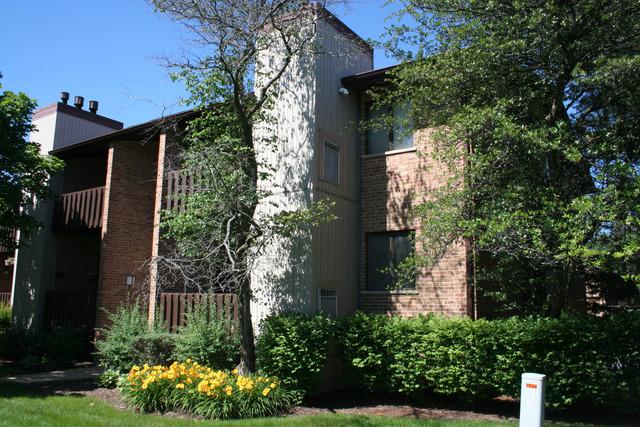 7544 Clarendon Hills Rd. #2F, Willowbrook, IL 60527