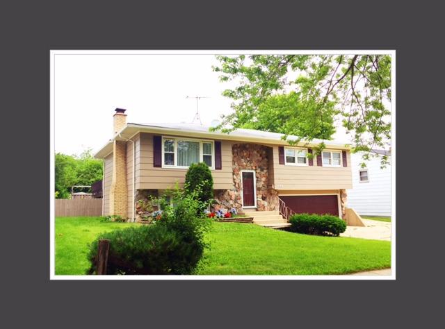 2080 Narcissus Ave., Hanover Park, IL 60133