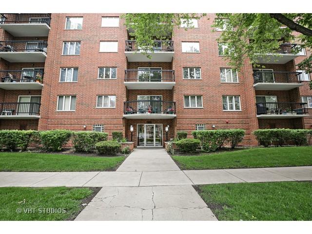 820 Graceland Ave. #302, Des Plaines, IL 60018
