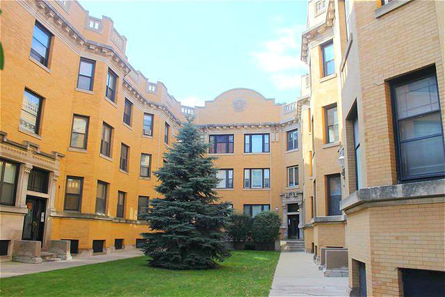 4818 S Dorchester Ave. #2, Chicago, IL 60615