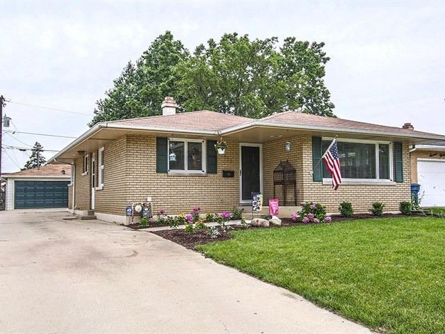 1611 Dearborn St., Crest Hill, IL 60403
