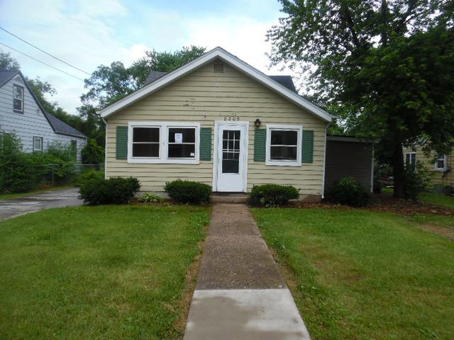 8209 Ravere St., Machesney Park, IL 61115